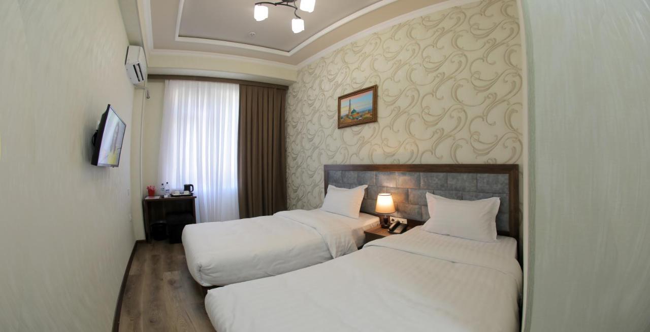 Ark Billur Halal Hotel Tashkent Esterno foto